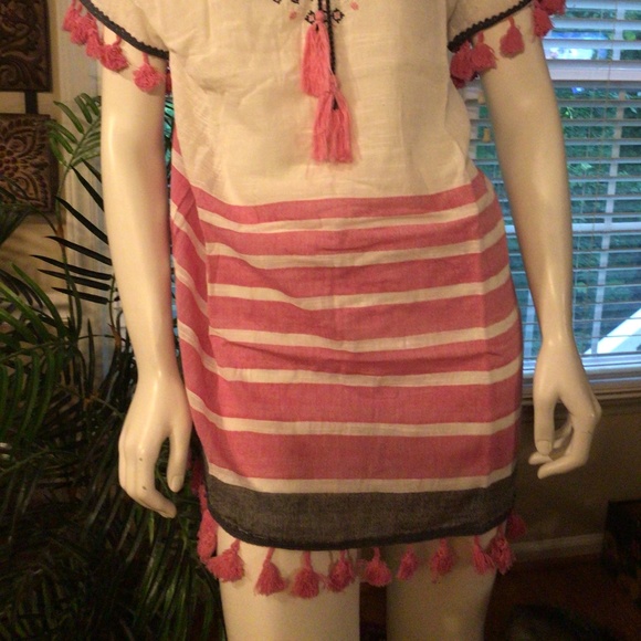 NWT Women’s Beach Cover-Up - Picture 2 of 2